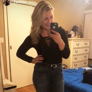 Express top with tie detail